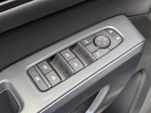 New 2026 Nissan Pathfinder Rock Creek AWD/4WD image 18