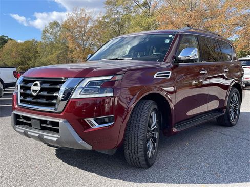 Used 2024 Nissan Armada Platinum w/ Captain's Chairs Package image 5