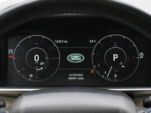 Used 2017 Land Rover Range Rover Sport HSE image 11