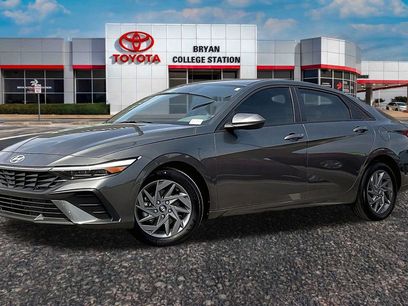 Used 2024 Hyundai Elantra SEL