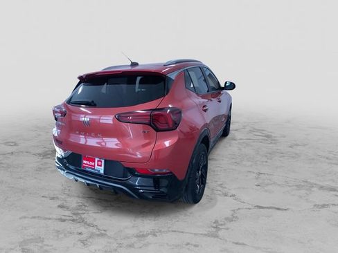 Used 2024 Buick Encore GX Sport Touring image 10