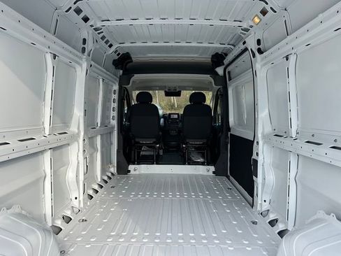 Used 2025 RAM ProMaster 2500 image 10
