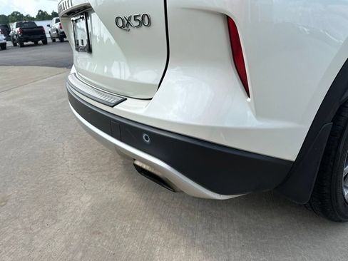Used 2021 INFINITI QX50 Sensory w/ Accent Package AWD/4WD image 15