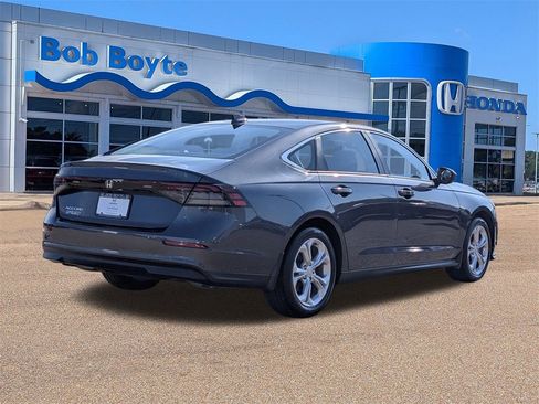 Certified 2024 Honda Accord LX image 5