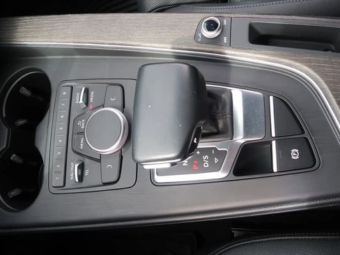 Used 2018 Audi A5 2.0T Premium Plus w/ Premium Plus image 32