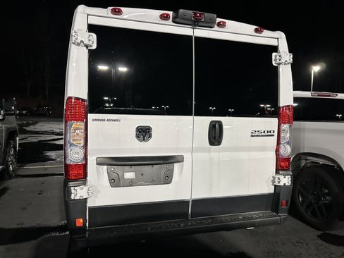 Used 2023 RAM ProMaster 2500 image 5