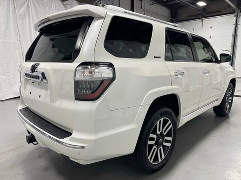 Used 2020 Toyota 4Runner Limited AWD/4WD image 7