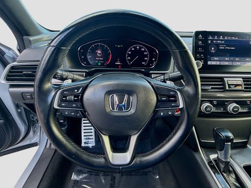 Used 2019 Honda Accord Sport image 10