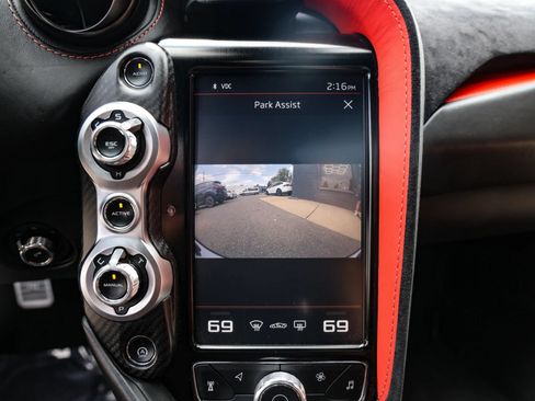 Used 2020 McLaren 720S Spider RWD image 27