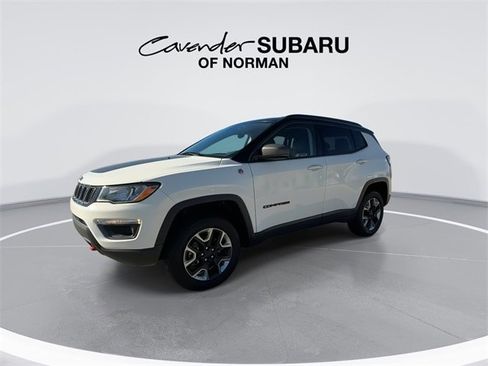Used 2018 Jeep Compass Trailhawk image 5