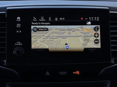 Used 2021 Honda Pilot Touring image 17