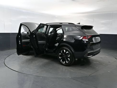 Certified 2023 Kia Sportage X-Line w/ X-Line Premium Package AWD/4WD image 28