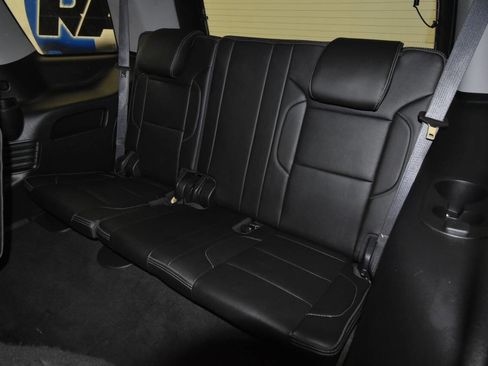 Used 2018 GMC Yukon Denali w/ Open Road Package image 15