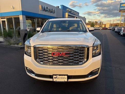 Used 2020 GMC Yukon Denali w/ Denali Ultimate Package image 8