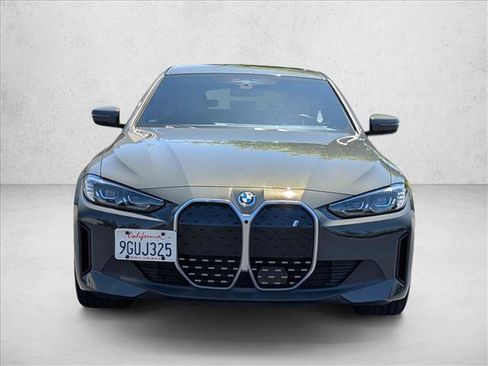 Used 2023 BMW i4 eDrive35 RWD image 2
