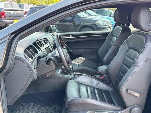 Used 2015 Volkswagen GTI SE w/ Lighting Package (SEL) FWD image 17