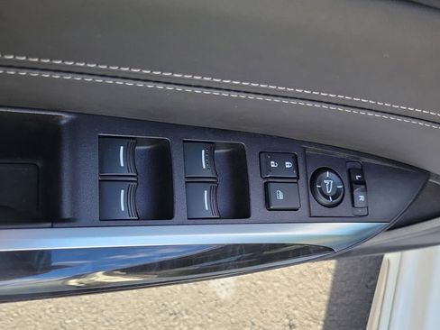Certified 2018 Acura TLX V6 w/ Technology Package image 17