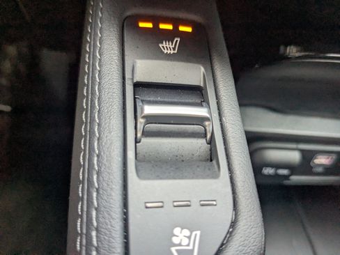 Certified 2024 Kia Telluride EX X-Line AWD/4WD image 33