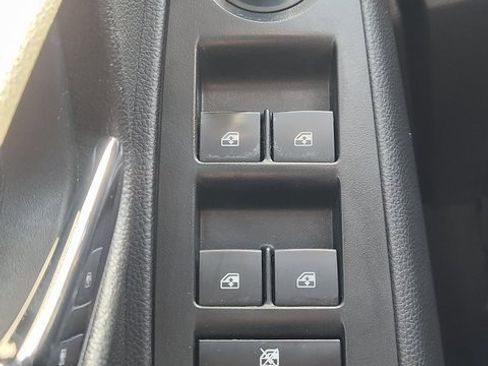 Used 2016 Chevrolet Trax LT image 26