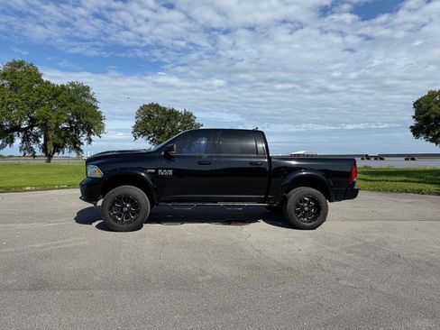 Used 2015 RAM 1500 Sport w/ Convenience Group AWD/4WD image 2
