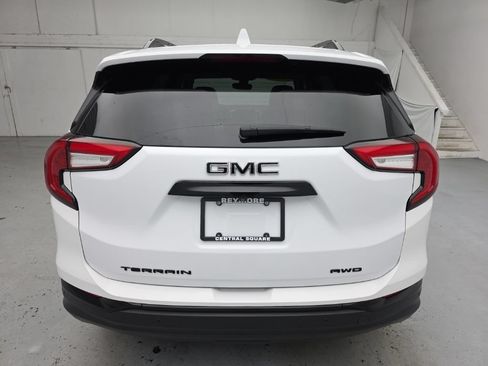 Used 2023 GMC Terrain SLT w/ Tech Package AWD/4WD image 11