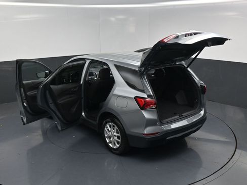 Used 2024 Chevrolet Equinox LT image 18