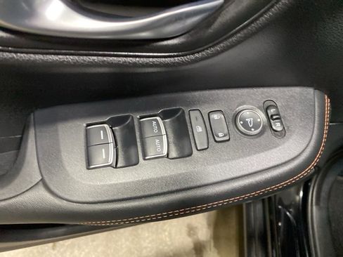 Certified 2024 Honda HR-V Sport image 19