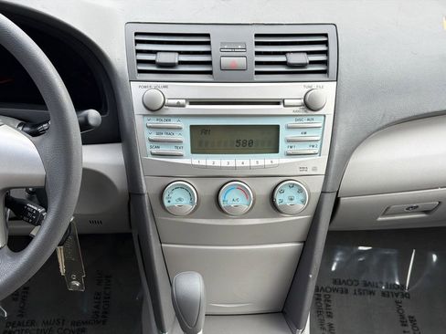 Used 2007 Toyota Camry LE image 15