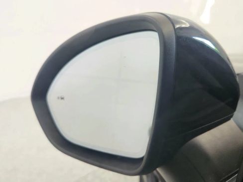 Used 2023 Buick Envision Preferred FWD image 16