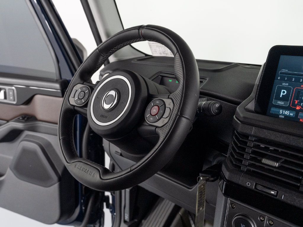 Used 2025 INEOS Grenadier Station Wagon AWD/4WD image 31