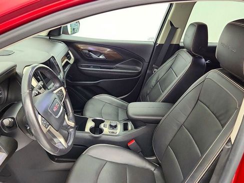 Used 2020 GMC Terrain Denali w/ Denali Premium Package FWD image 13