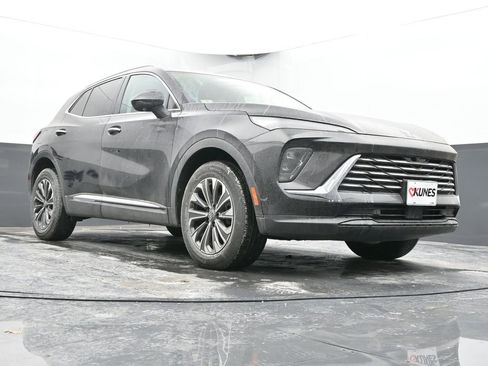 Used 2024 Buick Envision Preferred image 41