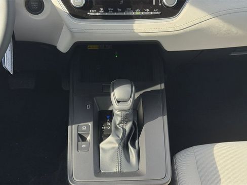 Certified 2026 Toyota Corolla Cross LE image 15