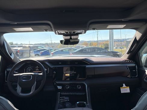 New 2026 GMC Sierra 1500 Denali w/ Technology Package AWD/4WD image 22