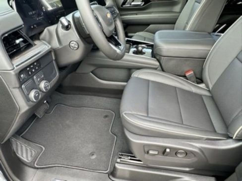 New 2026 Chevrolet Tahoe Premier image 6