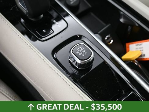 Used 2023 Volvo XC90 B6 Plus AWD/4WD image 26