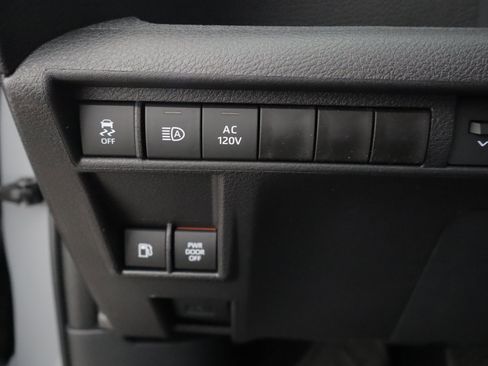 New 2026 Toyota Sienna XLE Woodland Edition AWD/4WD image 21