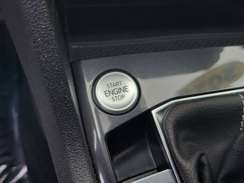 Used 2023 Volkswagen Tiguan SE R-Line FWD image 26
