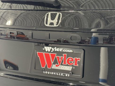 New 2025 Honda Pilot EX-L image 37