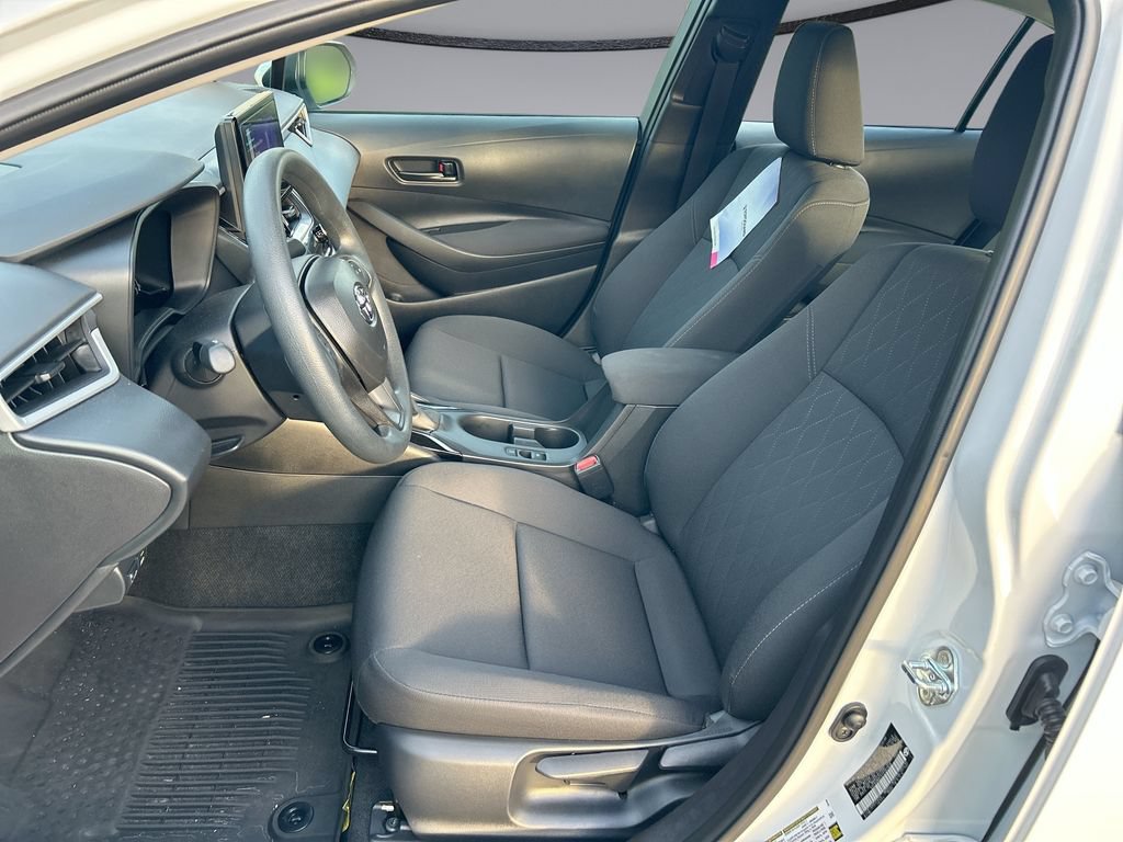 Used 2026 Toyota Corolla LE FWD image 11