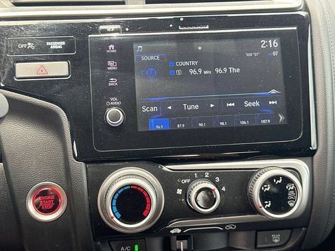 Used 2019 Honda Fit EX image 16