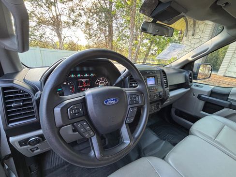 Used 2020 Ford F150 XL w/ Equipment Group 101A Mid AWD/4WD image 10