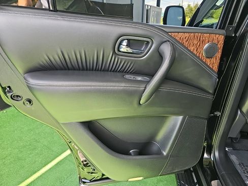 Used 2018 Nissan Armada Platinum w/ Captain Seat Package AWD/4WD image 34