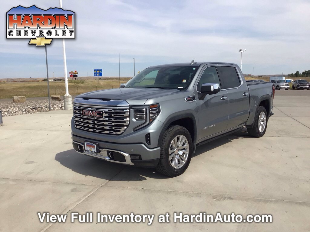 Used 2024 GMC Sierra 1500 Denali w/ Technology Package AWD/4WD image 1