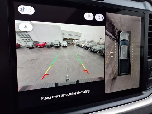 Used 2025 Ford F450 Platinum w/ Platinum Plus Package image 14