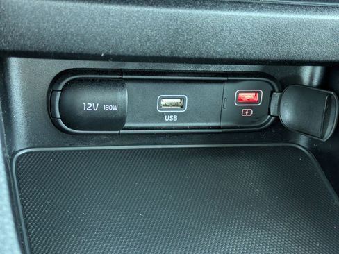 Certified 2024 Kia Forte LXS w/ LXS Technology Package FWD image 23