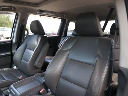 Used 2011 Honda Odyssey EX-L image 6