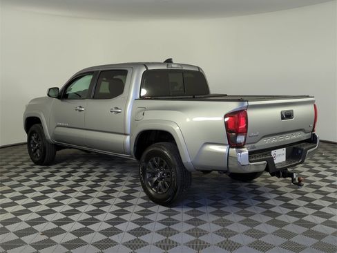 Used 2023 Toyota Tacoma SR5 image 7