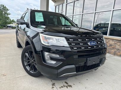 Used 2017 Ford Explorer XLT w/ Equipment Group 202A