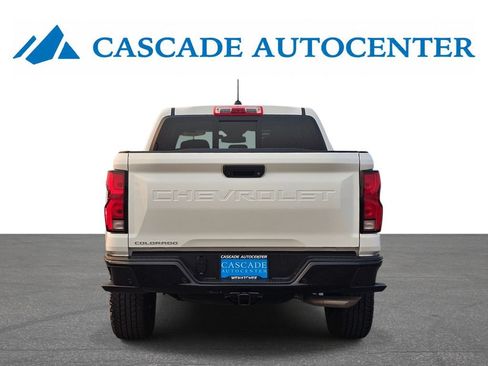 Certified 2024 Chevrolet Colorado Z71 w/ Z71 Convenience Package 2 AWD/4WD image 7